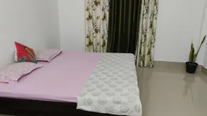 Pranalay HS Warm and Cozy - Image 2