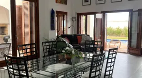 Modern 3 Bedroom Villa with Pool & Garden, Ideal for Families - Image 5