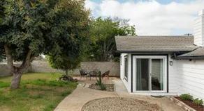 Peaceful 4br with Fire Pit and Huge Yard - Image 5