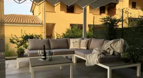 Perla - Image 2