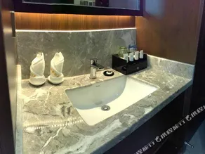 Yichi Shuyuan Hotel (Xichang Qionghai) - Image 3