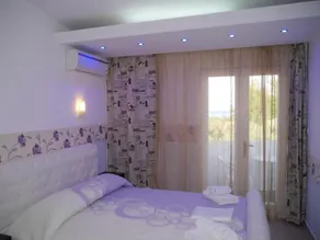 Blue Bay Beach Hotel - Image 5