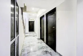 Collection O Goregaon Near Film City Formerly Cupid - Image 4