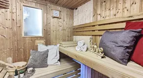 Fachwerkhaus mit Heimkino & Privat-Sauna & Pool - Image 4