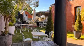 American Hotel Creswick - Image 3