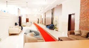 VIP hotel & café - Image 3