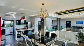 Adorno Luxury Villa - Image 5