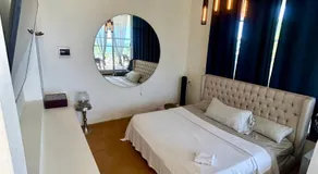 Casa Arsha Beachfront Bed & Breakfast - Image 2
