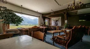 Mellow Mountain Hostel - Image 2