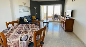 Agradable apartamento totalmente equipado con piscina y jardín | Vistas a la montaña | En la playa - Image 5
