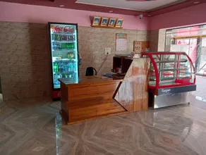 Hotel O DEEPALOK GUEST HOUSE & RESTAURANT - Image 4