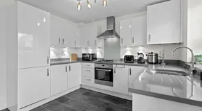 Bright Home in Sunny Eastbourne - Image 5