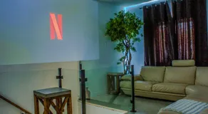 Modern Apartment - Home Theater and Premium Kitchen - Image 4