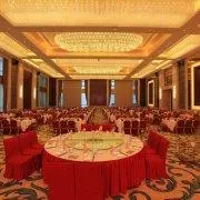 LIANCHENG HUATIAN HOTEL - Image 4
