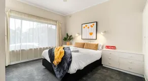 Bellevue Heights HolidayHome - Flinders Uni & Med - Image 2