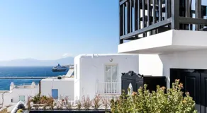 She Mykonos Boutique Hotel - Image 4