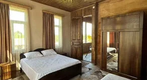 Villa Obcha - Whispering Vines Guesthouse - Image 2