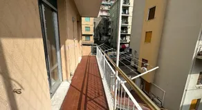 Double and Triple Rooms near Principe Station Shared Bathroom - Image 2