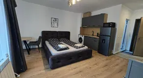 Monarch Luxury Stay - Image 2