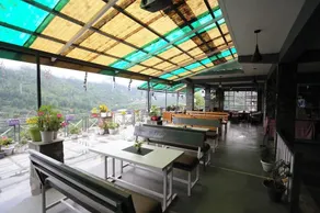 OYO 7625 Hotel Bhrigu - Image 4