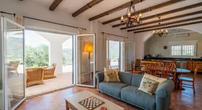 Villa 'Casa Hyam' mit Seeblick, privatem Pool und Klimaanlage - Image 2