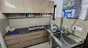 Gautam Nagar Homestay South Delhi - Image 3