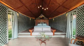 Fifth Season Retreat - Image 2