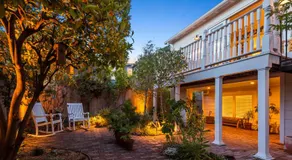 Garden Level Flat in 1885 Queen Anne Victorian Cottage in Alameda - Image 3