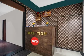 Hotel O by OYO Nidhivan Hotel And Rooms - Image 2