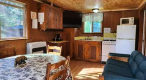 Moreno's Adirondack Cabins - Image 5