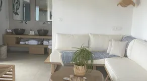 Sohoros Luxury Suites - Image 4