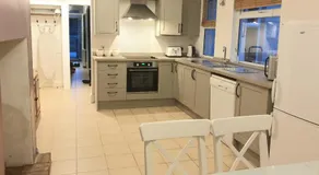 Beach House, Llanddulas near Colwyn Bay - Image 4