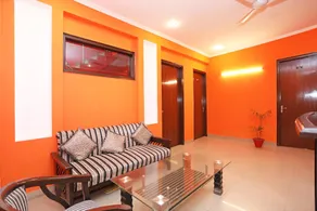 OYO 2797 Hotel Shalom Residency - Image 4