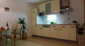 Apart Benita - Image 3