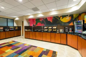 Fairfield Inn & Suites Louisville Downtown - Image 5