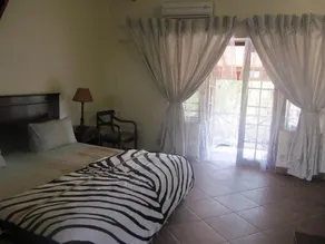 The Woodsman Bed and Breakfast - Image 3