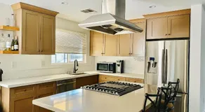 Modern LA Vacation House World Cup - Image 3