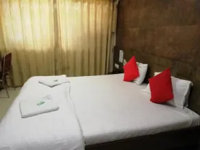 HOTEL SHARADA INTERNATIONAL - Image 2