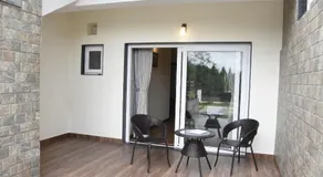 Nirvana Retreat - Image 5