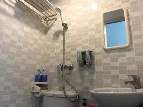 Carefree Hostel Mongkok - Image 3