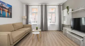 E01 Zentrales Apartment HBF Halle - Image 2