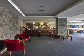 Grand Mir Hotel - Image 5