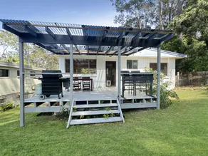 Pet-Friendly 2-Bed Beach House with Garden  BBQ - Image 5