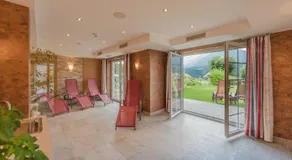 Double room, shower, toilet, facing the garden - Image 3