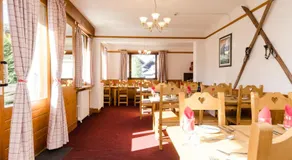 Chalet Hotel Sylvana - Image 4