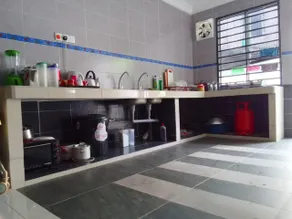 Bagan Lalang Homestay Fully Aircon - Image 4