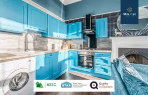 Scots-Corner | Free Parking | 4 Beds | Spacious - Image 5