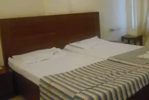 Hotel Airlines - Image 2