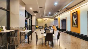 Iyarin @ Tuk Chang Hotel - Image 2