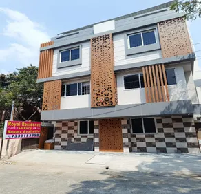 Royal Residency - Image 2